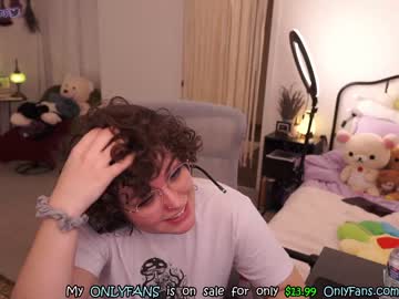 girl cam all day evelynpiers image #3449712