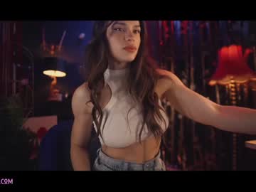 girl cam all day lucieoude_ image #2158917