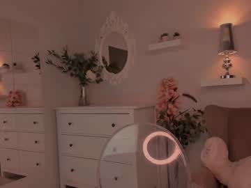 girl cam all day lila_kik image #2887681