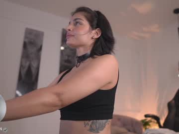 girl cam all day laura_roldan image #7516889