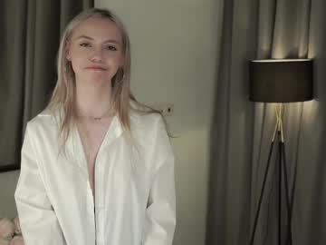 girl cam all day taitedutch image #8977388