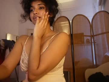 girl cam all day mariyya image #9482324
