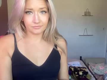 girl cam all day ameliabeverly image #1315008