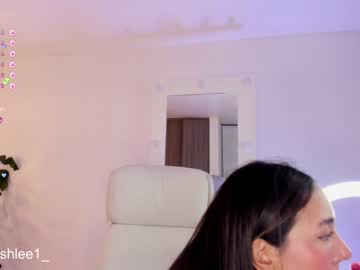 girl cam all day ashley2004_ image #5964532
