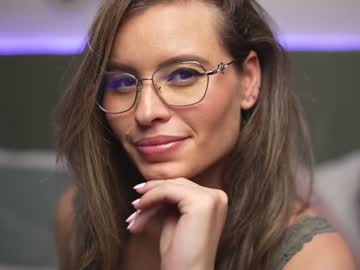 girl cam all day brandywhite image #2060089