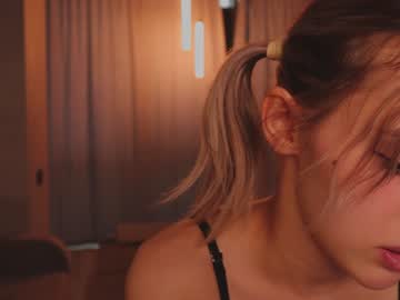 girl cam all day angella_kleee image #4129482