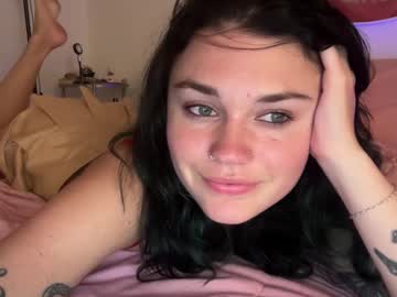 girl cam all day queencassidyy image #7966560