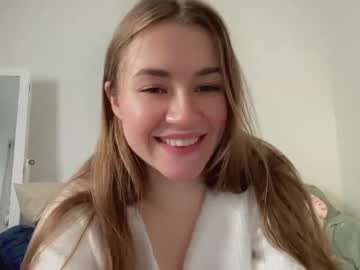 girl cam all day strawberryjamx image #1049947