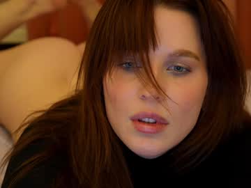 girl cam all day ellaa91 image #8655022