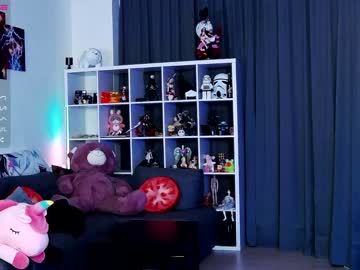 girl cam all day madnessalise image #992228