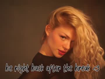 girl cam all day bunnylia__ image #4880481