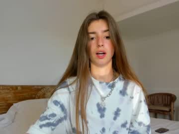 girl cam all day coy_amina image #1549016