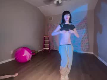 girl cam all day hexivu image #8306209
