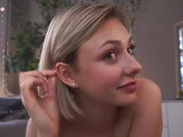 girl cam all day darlinechapel image #9046851