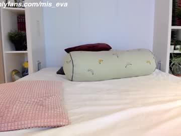 girl cam all day mis_eva image #2804965