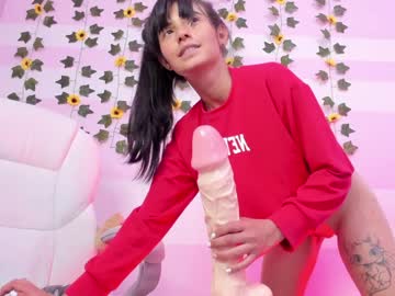 girl cam all day princes_luna_18 image #3592236