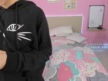 girl cam all day little_effy18 image #2143101