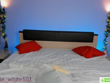 girl cam all day foxhilary image #2260218