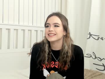 girl cam all day connieambes image #5322015