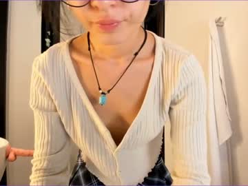 girl cam all day akino_17 image #1875185