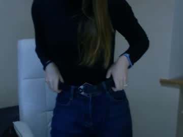girl cam all day zoey_deuttch image #3701730