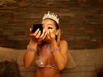 girl cam all day fantasystudiox image #2788221