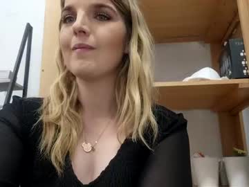 girl cam all day hockeywife image #4209074