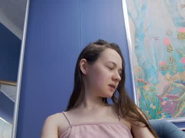girl cam all day kriskras__ image #5140058