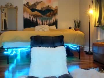 girl cam all day bumble_bees45 image #5151805