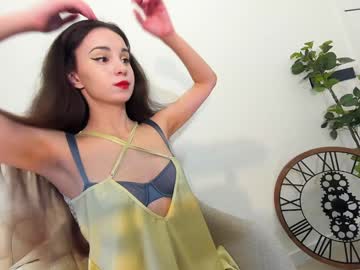 girl cam all day ehotlovea image #8505471