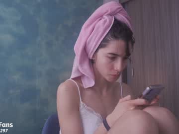 girl cam all day maria_alfonsina_ image #4190957