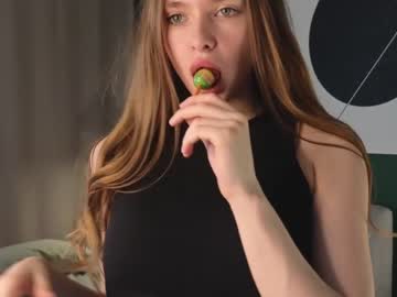 girl cam all day elenegilbertson image #6771363
