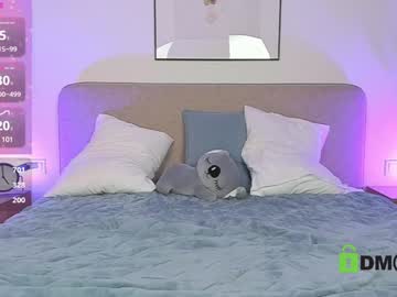 girl cam all day lonelyflowerr image #8082249