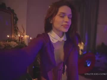 girl cam all day lucieoude_ image #3221599