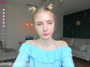girl cam all day oh_honey_ image #4904217