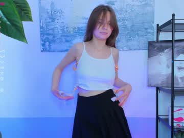 girl cam all day millamorni image #4738177