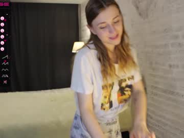 girl cam all day sophie_burn image #3940808