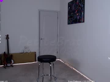 girl cam all day petitebrat image #8694759