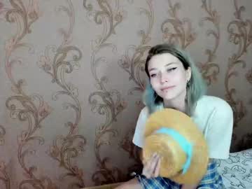 girl cam all day yuinika_ image #7545559