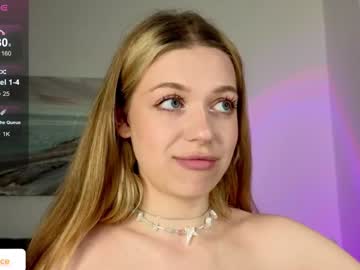 girl cam all day friendlyfire6 image #7997389