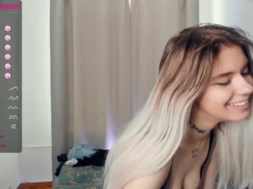 girl cam all day elfas_cute image #4932172