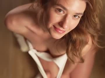 girl cam all day villanelle_l image #9364449
