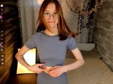 girl cam all day feliceallston image #9274124