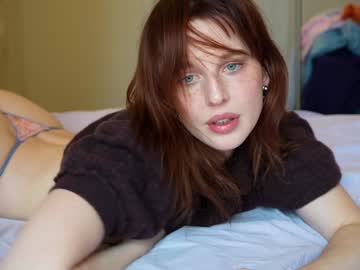 girl cam all day ellaa91 image #8646140