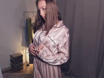 girl cam all day wave_of_happy_ image #5475849
