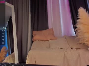 girl cam all day coy_tessa_ image #4460158