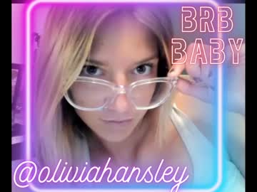 girl cam all day oliviahansleyy image #7432342