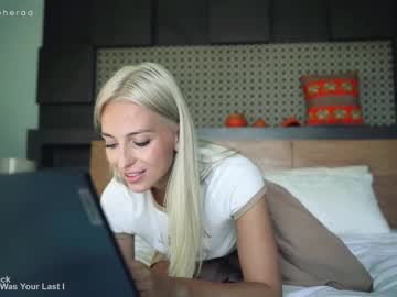 girl cam all day artmosphera image #3814239