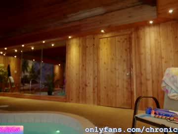 girl cam all day chroniclove image #1219074