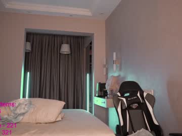 girl cam all day lindamei image #2478664